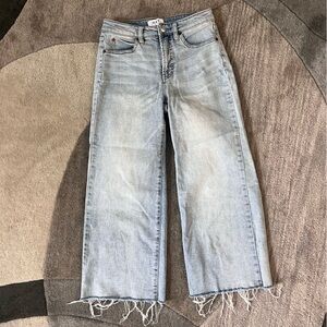 OAT Women’s Cropped Jeans